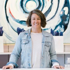 Meet your Posher, Leslie